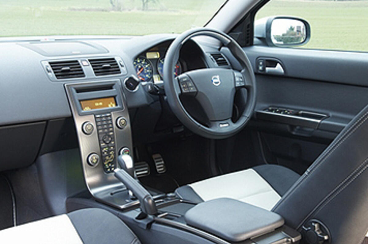 powershift на вольво s40 отзывы powershift на вольво s40 отзывы